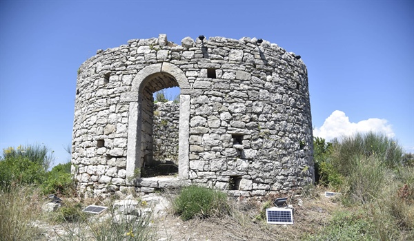 Stavrakis Anemogiannis's Mill in Loggos (1820)